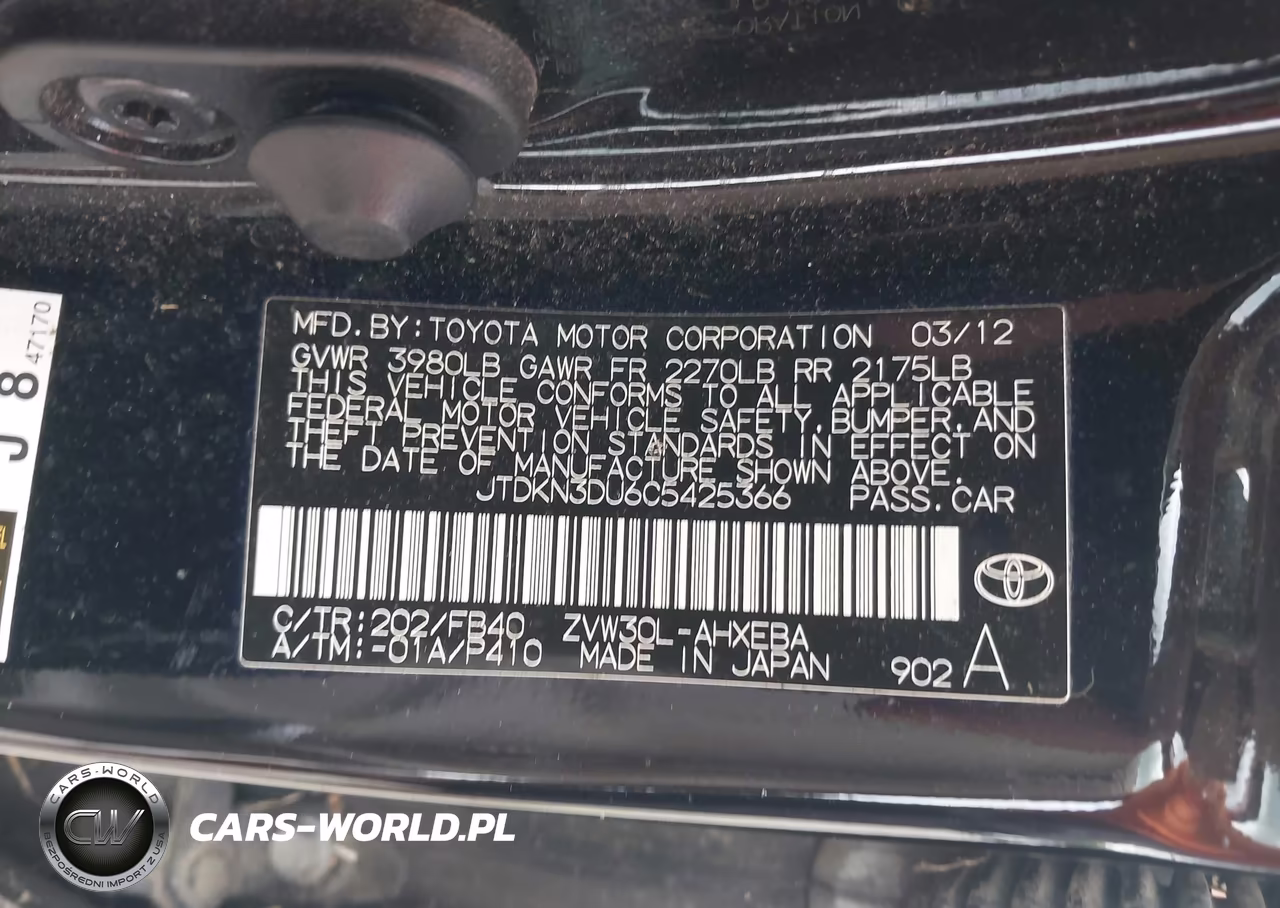 2012 Toyota Prius Two VIN:JTDKN3DU6C5425366 - 9