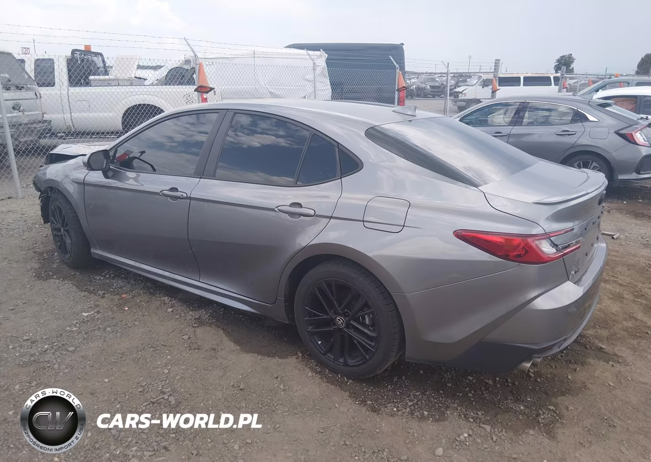 2025 Toyota Camry Se VIN:4T1DAACK3SU534926 - 3