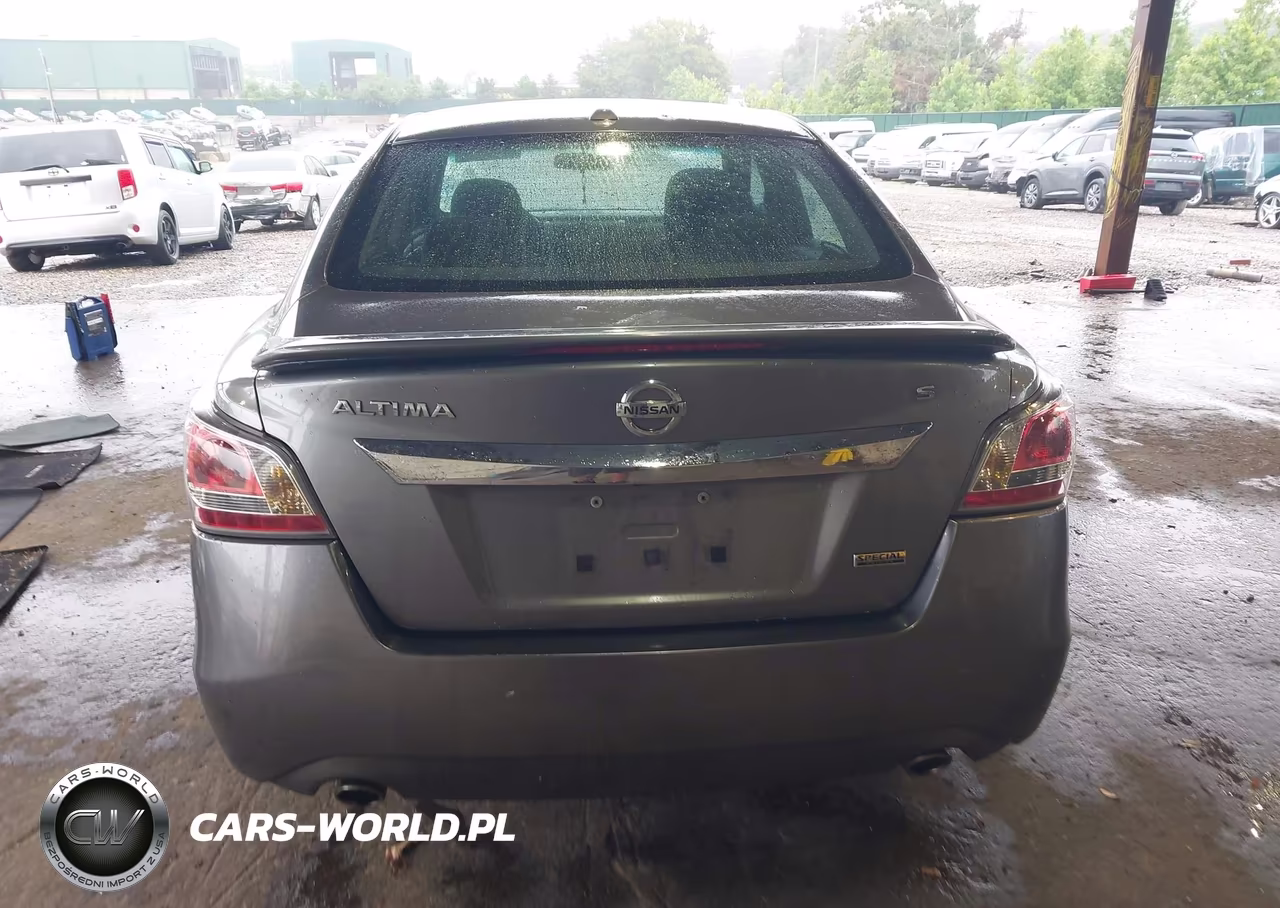 2015 Nissan Altima 2.5 S VIN:1N4AL3AP2FC570328 - 16