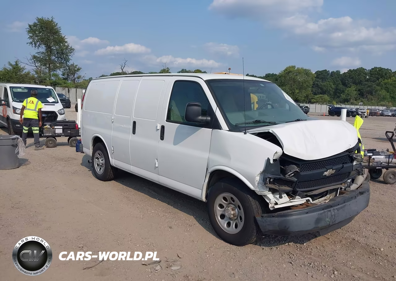 2009 Chevrolet Express Work Van