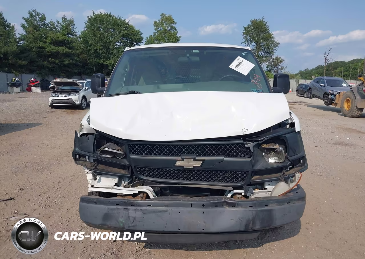 2009 Chevrolet Express Work Van VIN:1GCFG15X991122364 - 12