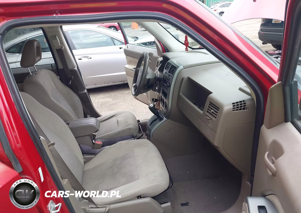 2007 Jeep Patriot Sport VIN:1J8FF28W47D396037 - 5