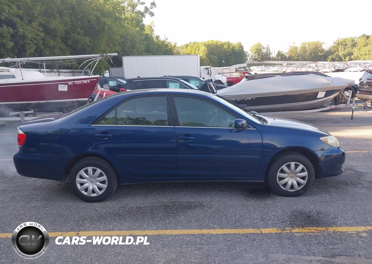 2005 Toyota Camry VIN:4TIBE32K05U031299 - 13