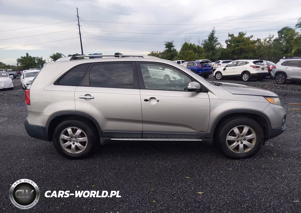 2013 Kia Sorento Lx V6 VIN:5XYKTDA22DG331153 - 13
