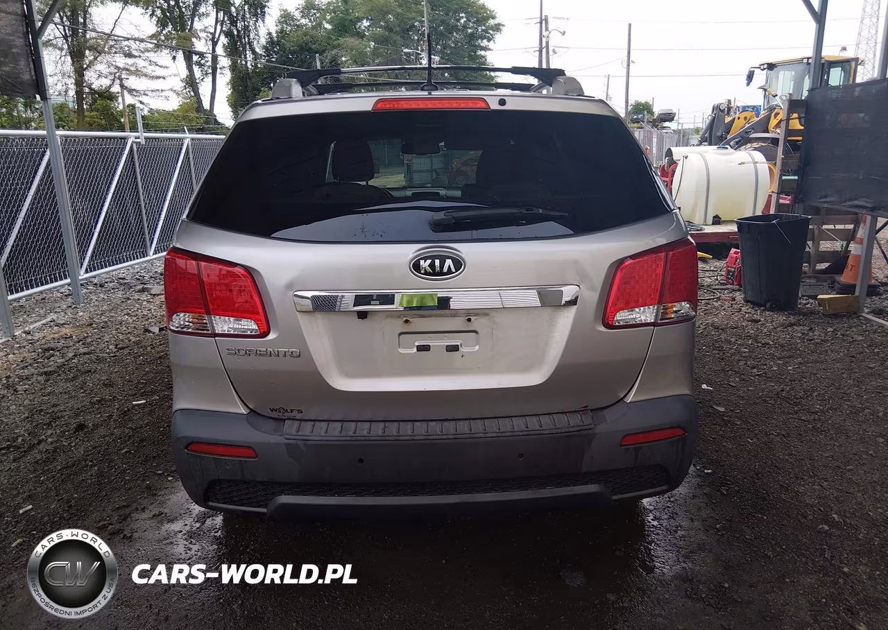 2013 Kia Sorento Lx V6 VIN:5XYKTDA22DG331153 - 16