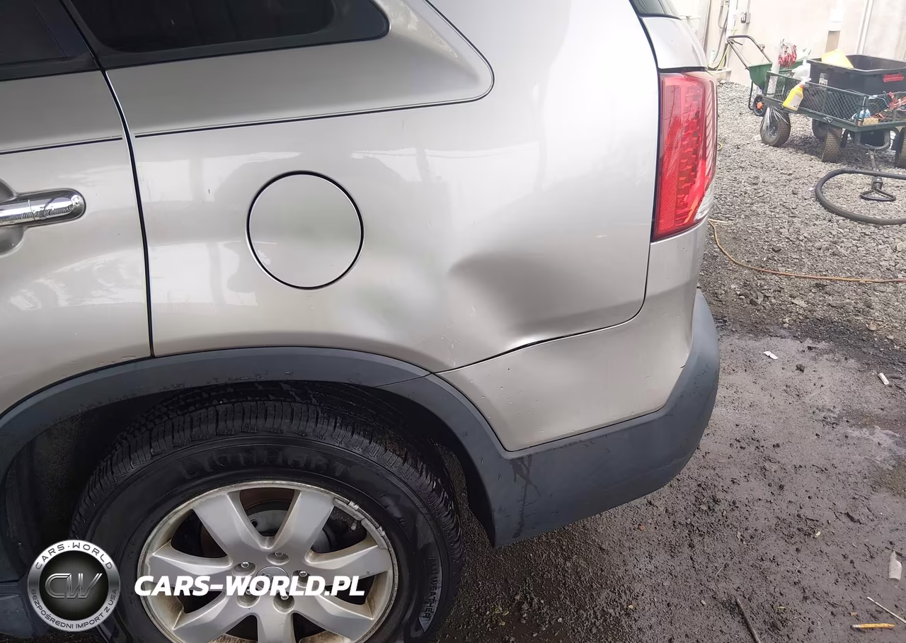 2013 Kia Sorento Lx V6 VIN:5XYKTDA22DG331153 - 6
