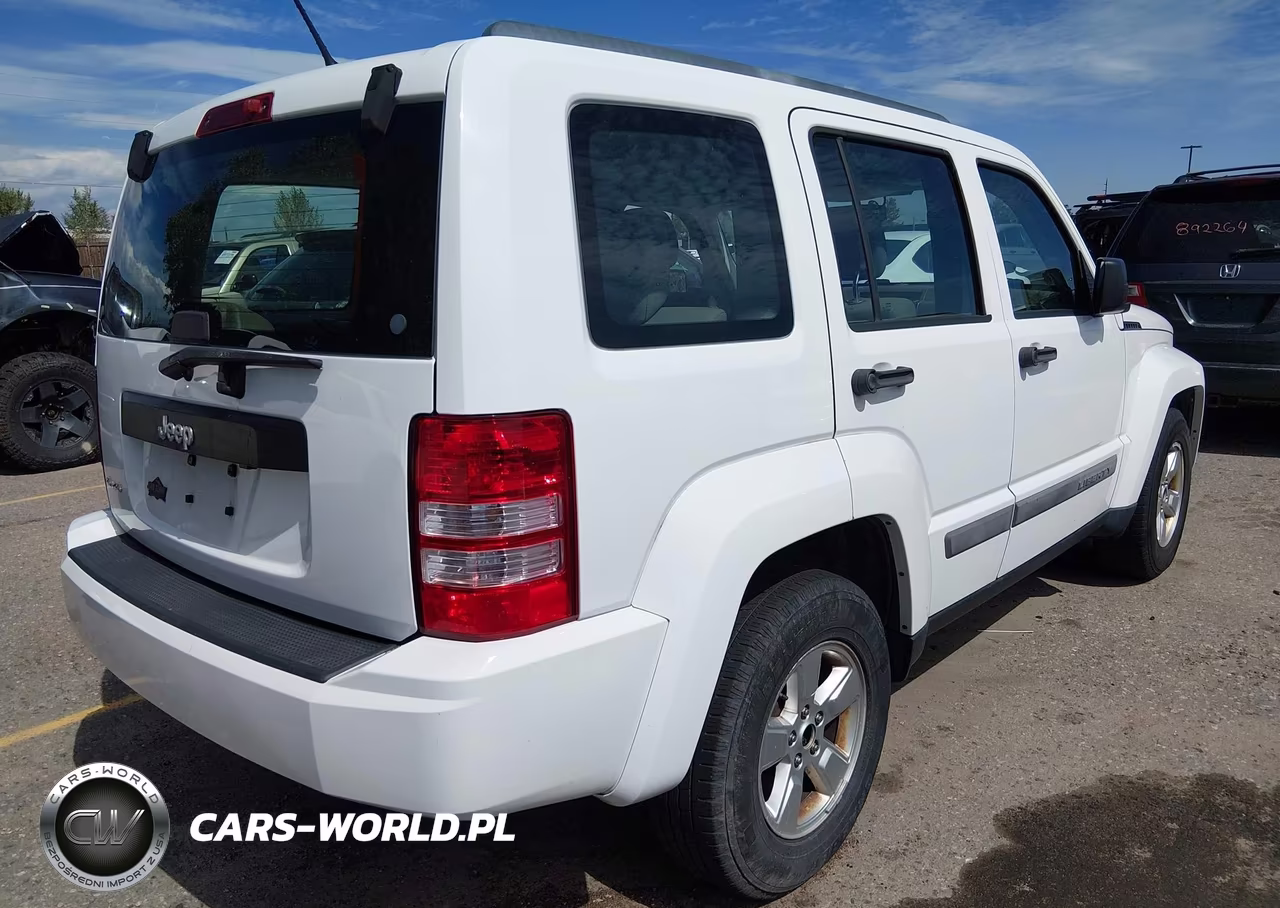 2012 Jeep Liberty Sport VIN:1C4PJMAK4CW143876 - 4