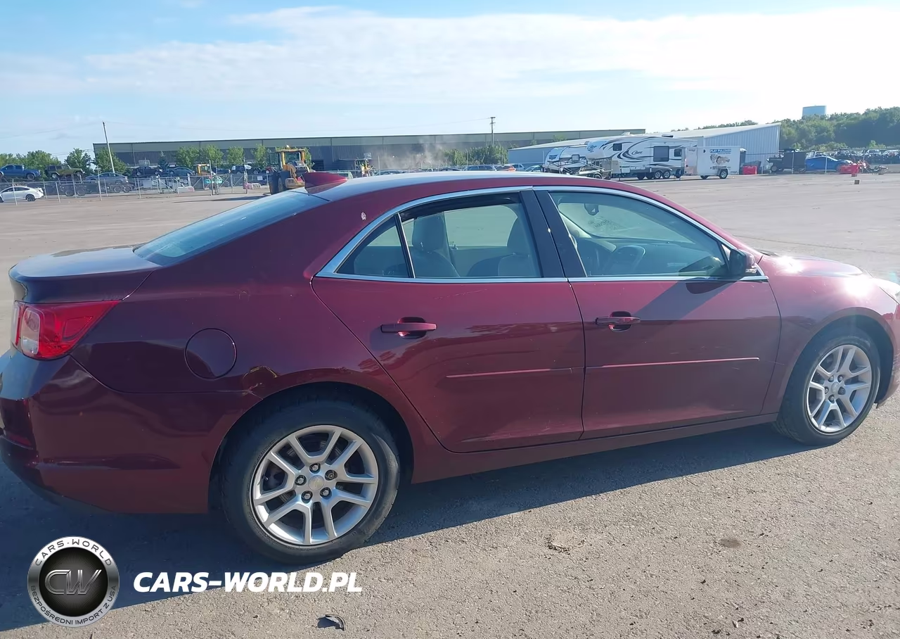 2015 Chevrolet Malibu 1Lt VIN:1G11C5SLXFF282971 - 13