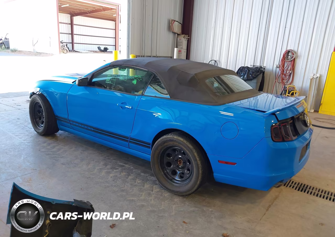 2013 Ford Mustang V6 VIN:1ZVBP8EMXD5219780 - 3