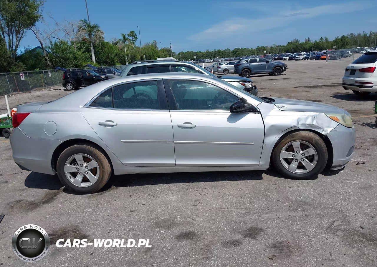 2015 Chevrolet Malibu Ls VIN:1G11B5SL8FF111428 - 13
