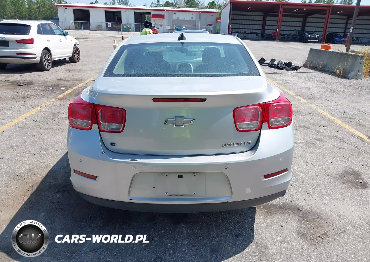 2015 Chevrolet Malibu Ls VIN:1G11B5SL8FF111428 - 16
