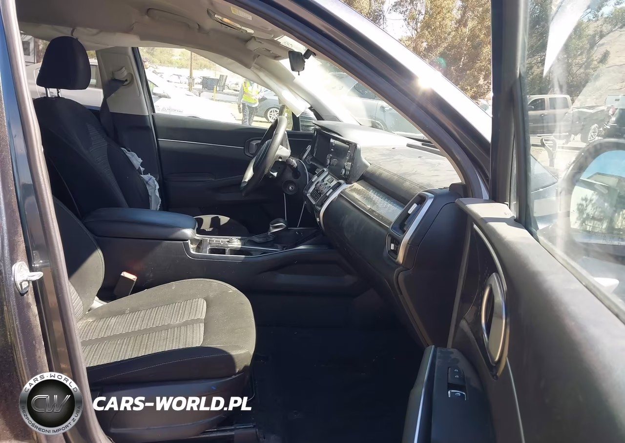 2022 Kia Sorento Lx VIN:5XYRG4LC4NG117601 - 5
