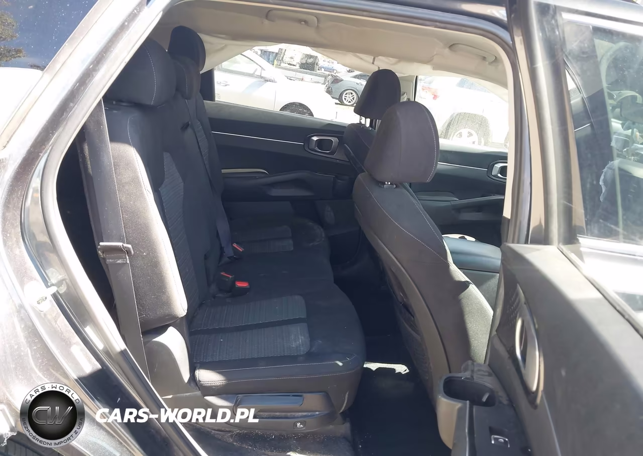 2022 Kia Sorento Lx VIN:5XYRG4LC4NG117601 - 8