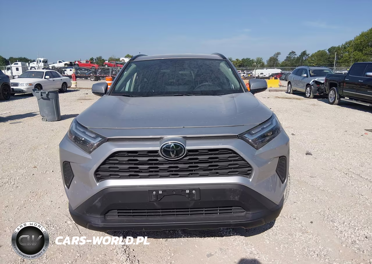 2024 Toyota Rav4 Xle VIN:2T3P1RFV6RC454492 - 13