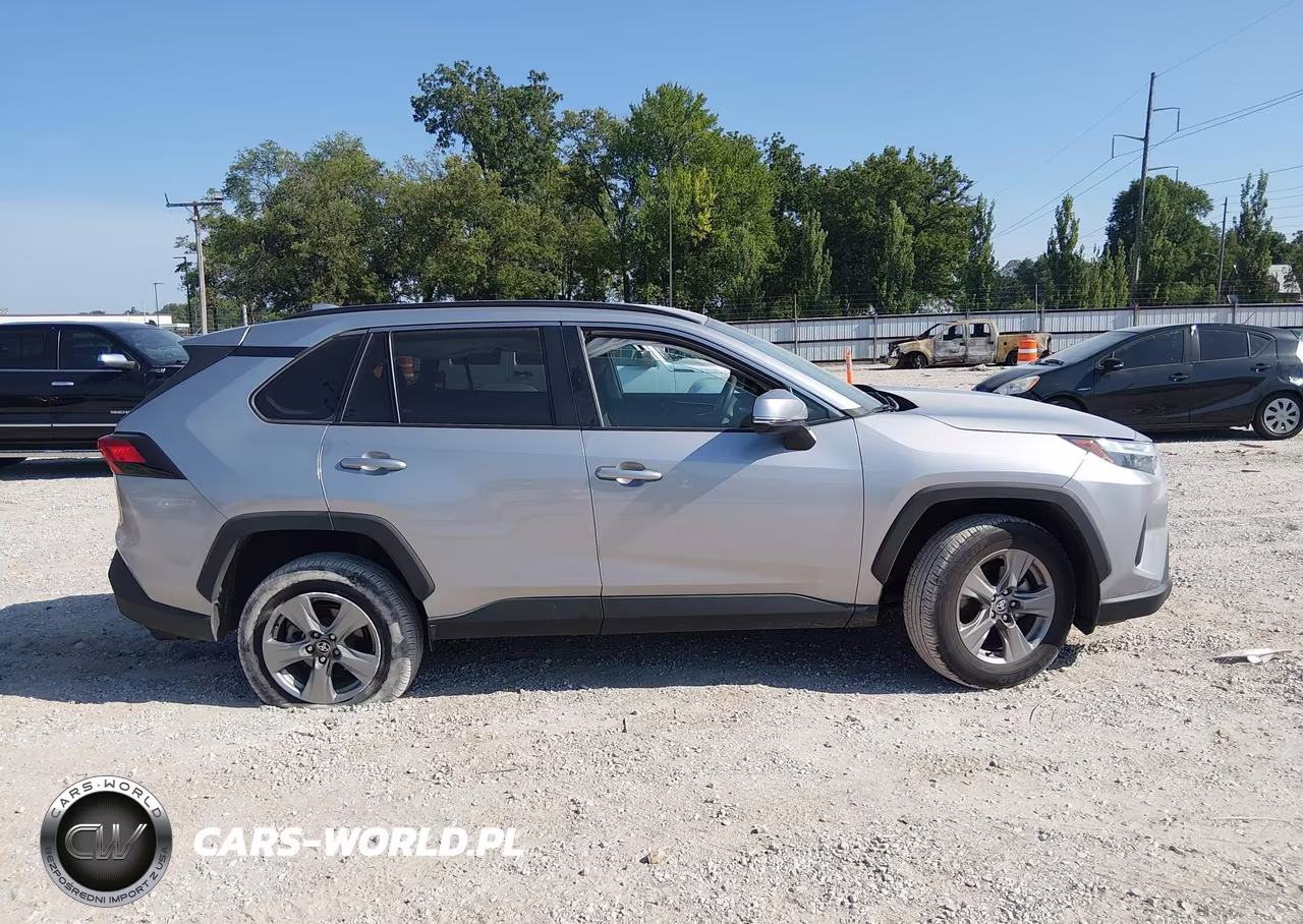 2024 Toyota Rav4 Xle VIN:2T3P1RFV6RC454492 - 14