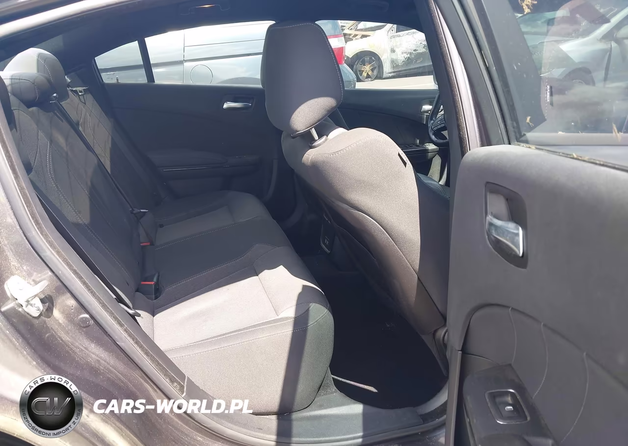 2019 Dodge Charger Sxt Rwd VIN:2C3CDXBGXKH588304 - 8