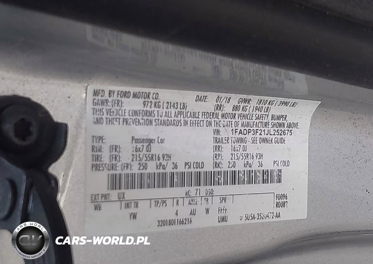 2018 Ford Focus Se VIN:1FADP3F21JL252675 - 9