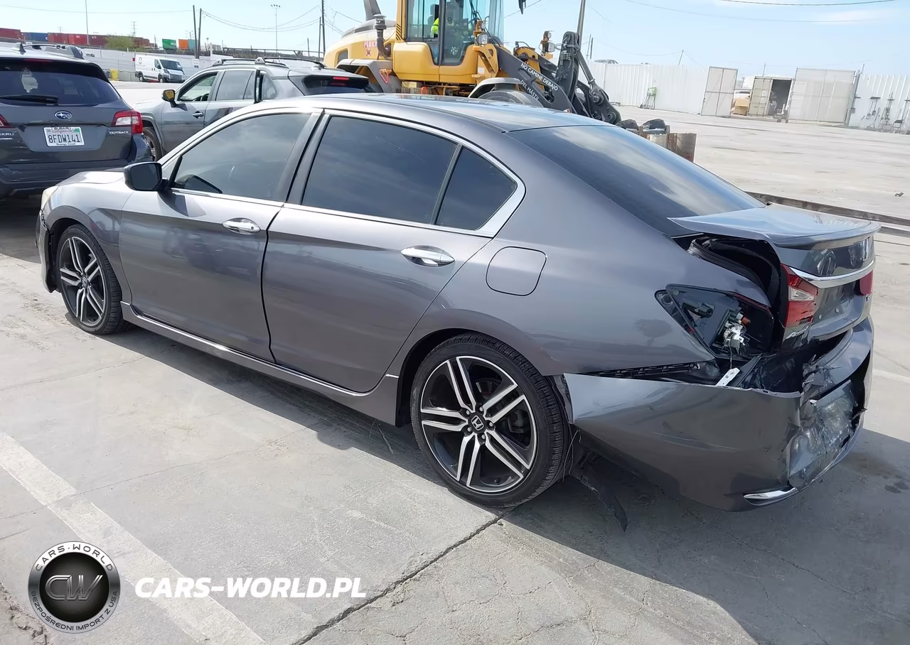2017 Honda Accord Sport VIN:1HGCR2F50HA092316 - 3