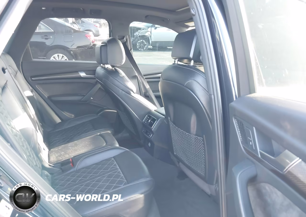 2018 Audi Sq5 3.0T Premium Plus VIN:WA1A4AFY2J2050345 - 8
