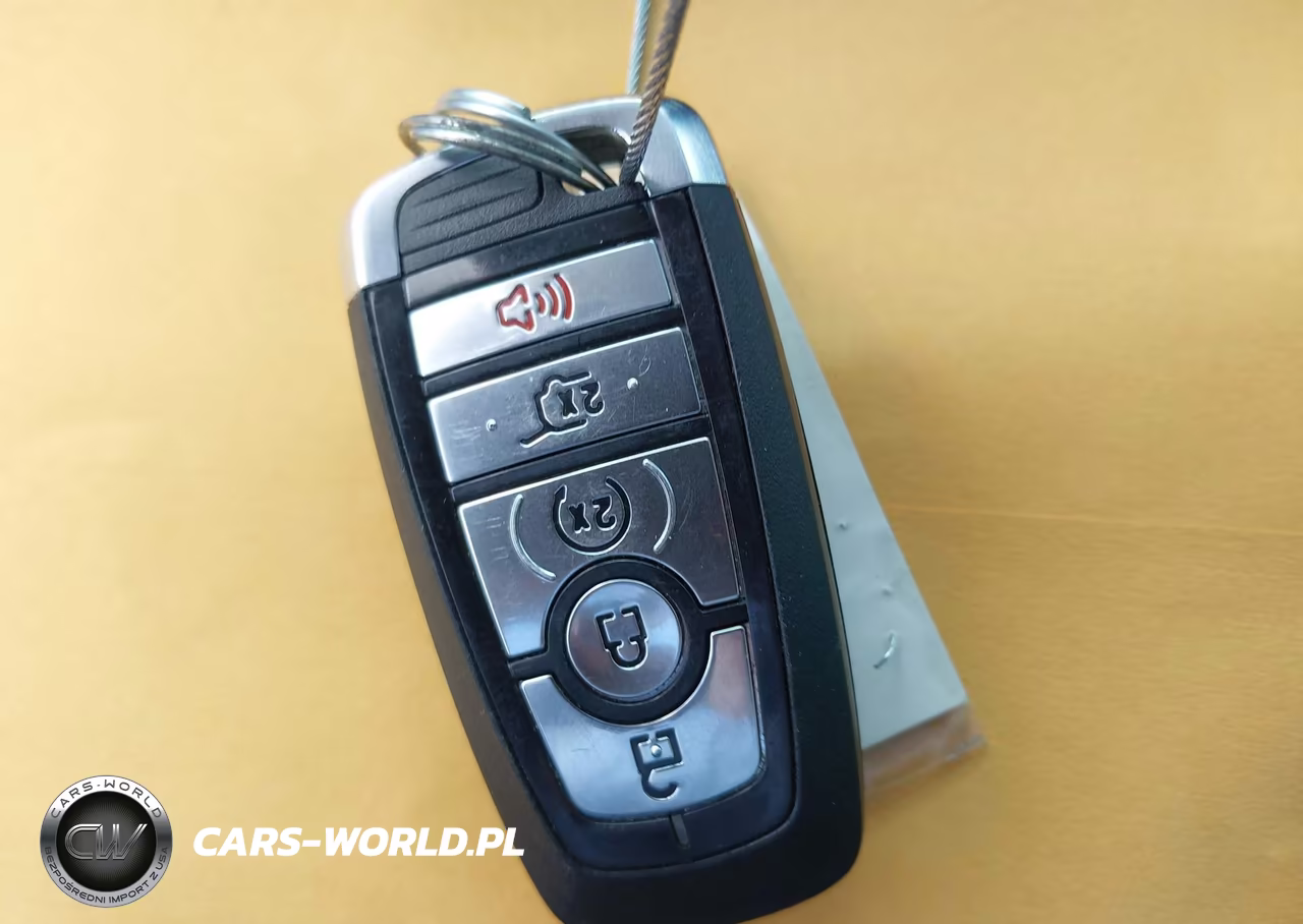 2025 Ford Escape Phev VIN:1FMCU0E18SUA19972 - 11