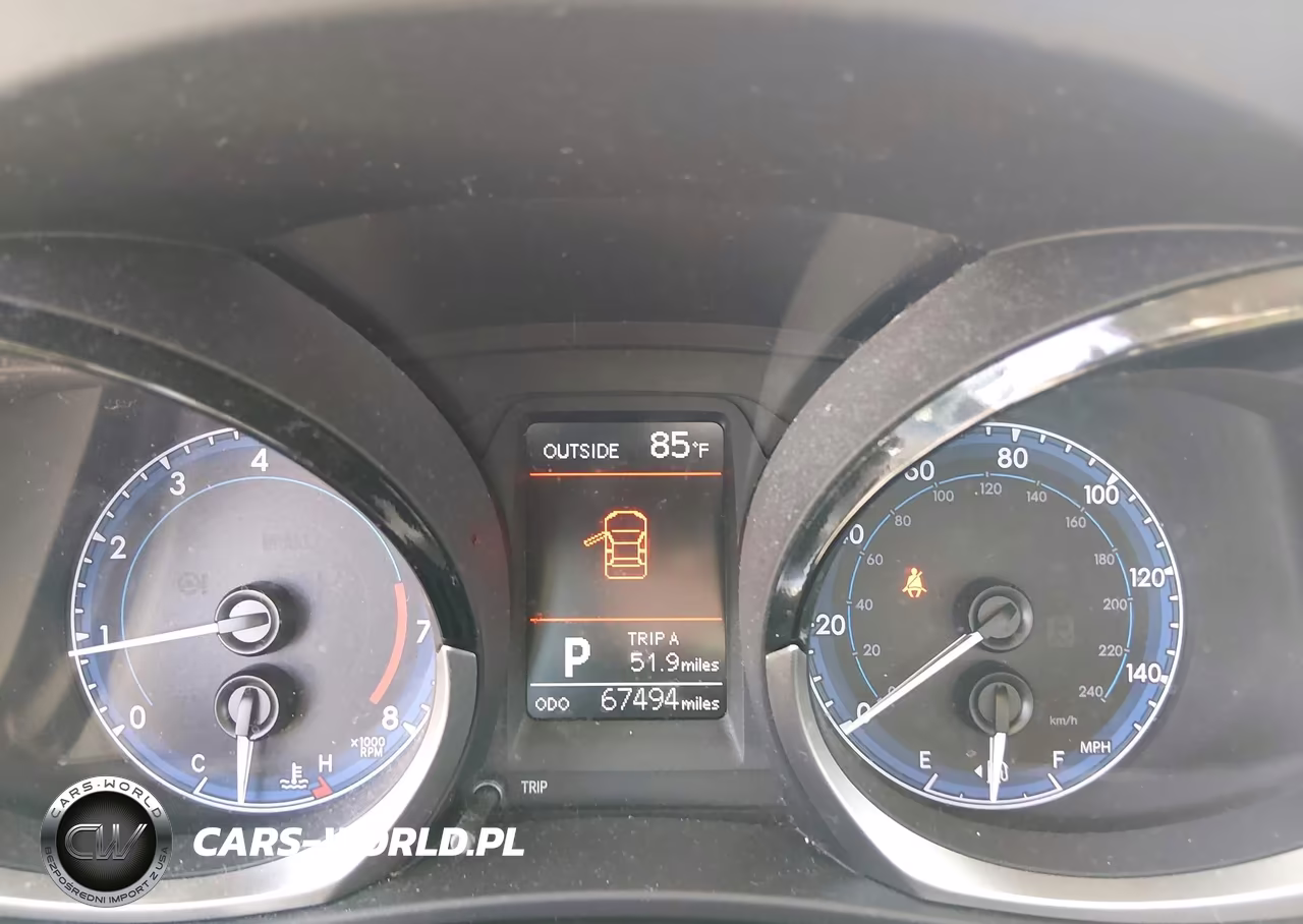 2016 Toyota Corolla S Plus VIN:2T1BURHE4GC597543 - 7