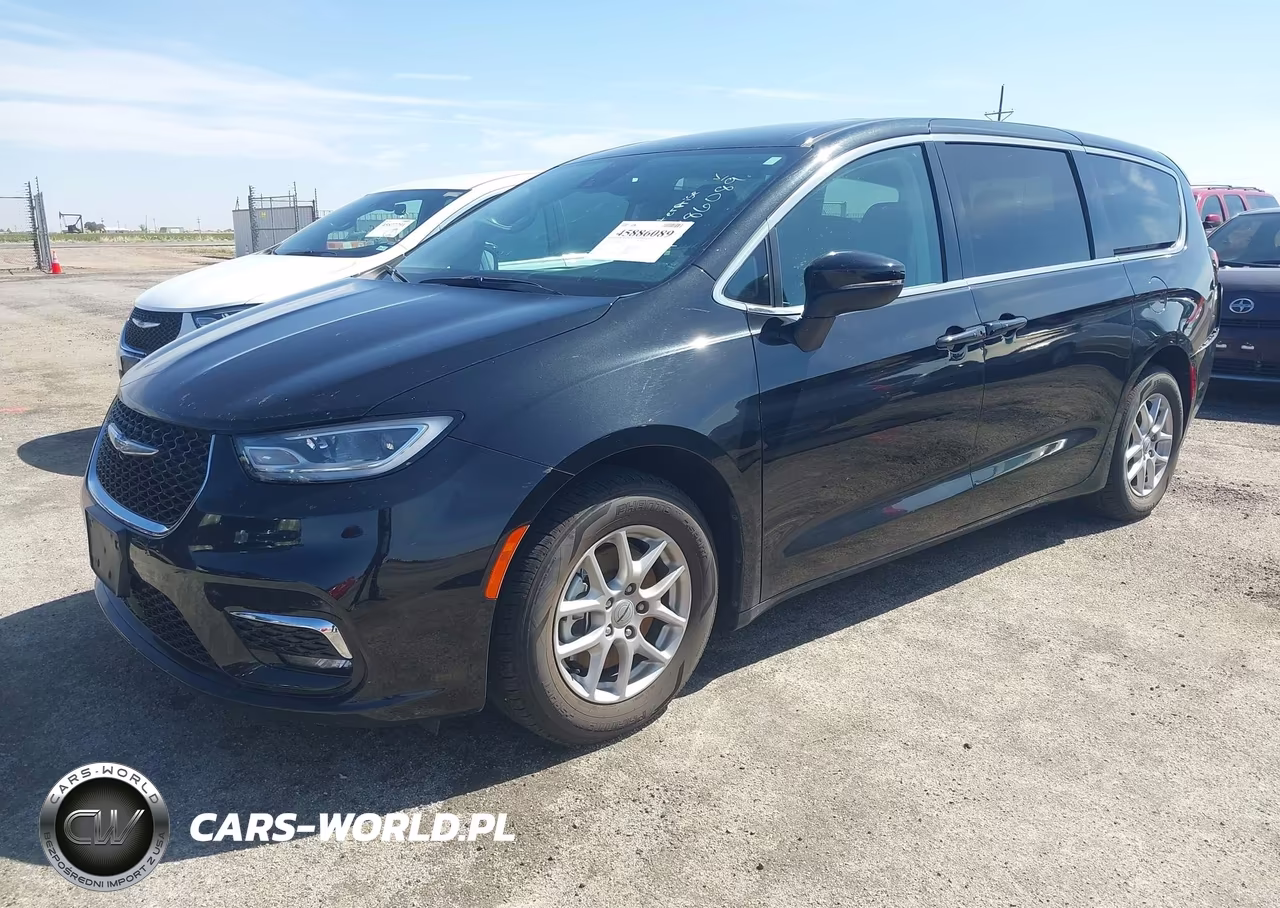 2023 Chrysler Pacifica Touring L VIN:2C4RC1BG3PR624776 - 2