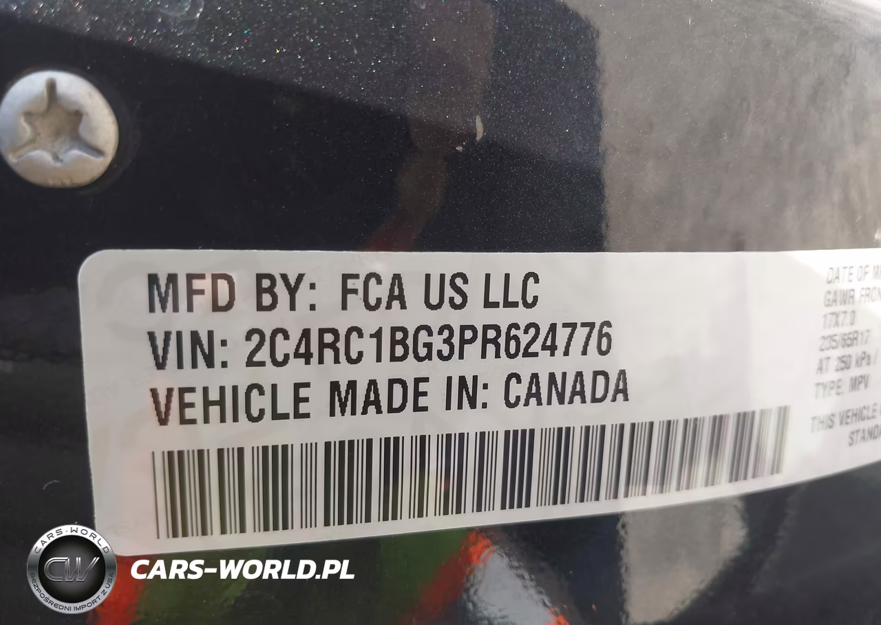 2023 Chrysler Pacifica Touring L VIN:2C4RC1BG3PR624776 - 9
