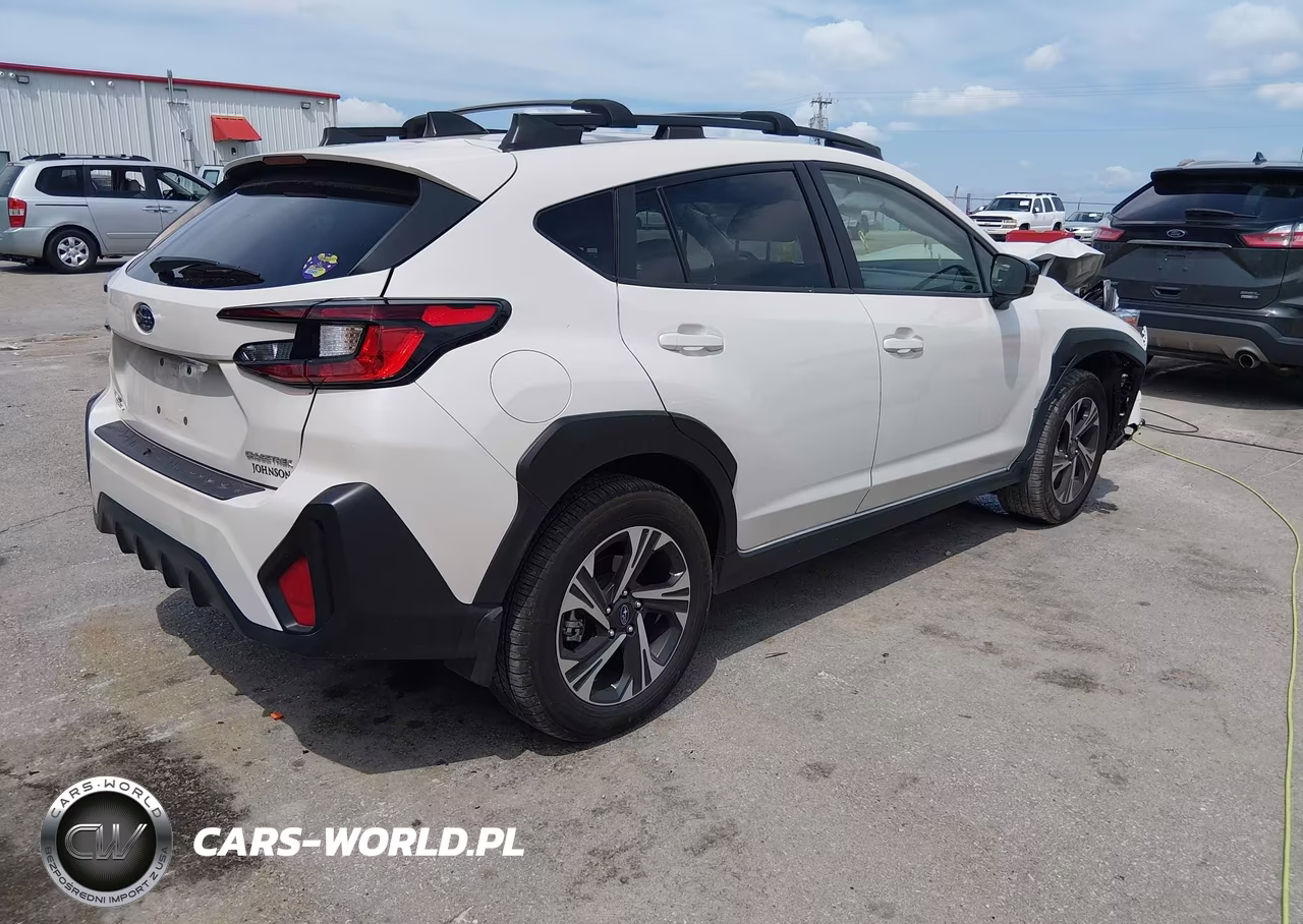 2025 Subaru Crosstrek Premium VIN:JF2GUHDC8S8237377 - 4