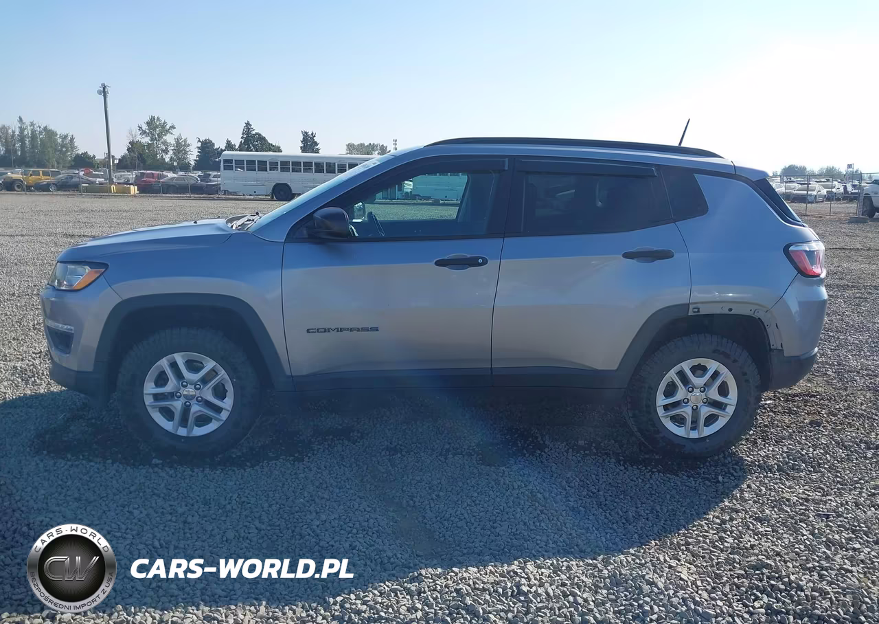 2018 Jeep Compass Sport 4X4 VIN:3C4NJDAB9JT132088 - 14