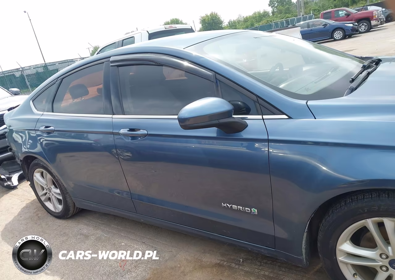 2018 Ford Fusion Hybrid Se VIN:3FA6P0LU8JR147582 - 14