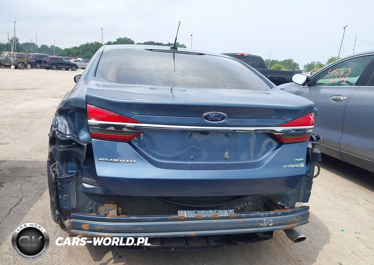 2018 Ford Fusion Hybrid Se VIN:3FA6P0LU8JR147582 - 17