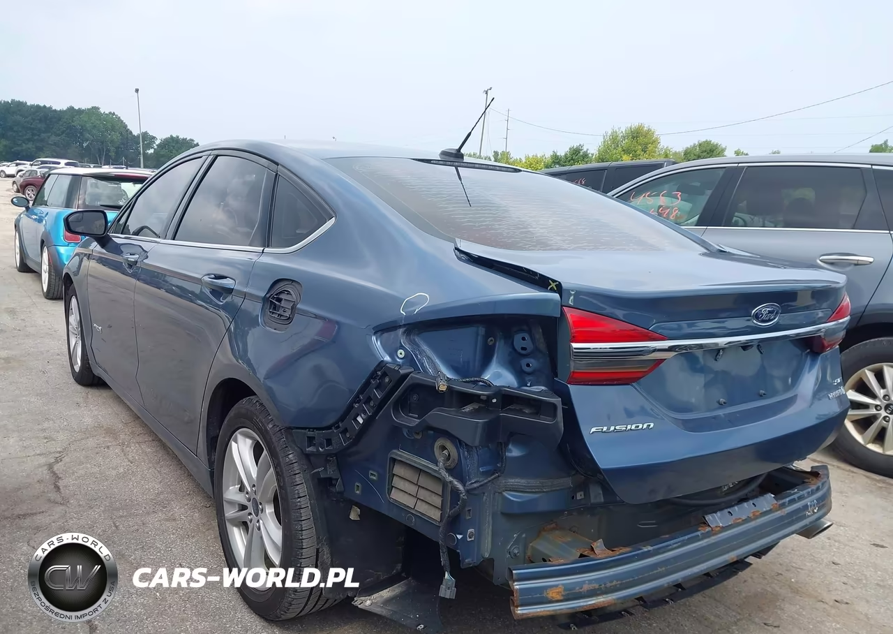 2018 Ford Fusion Hybrid Se VIN:3FA6P0LU8JR147582 - 3