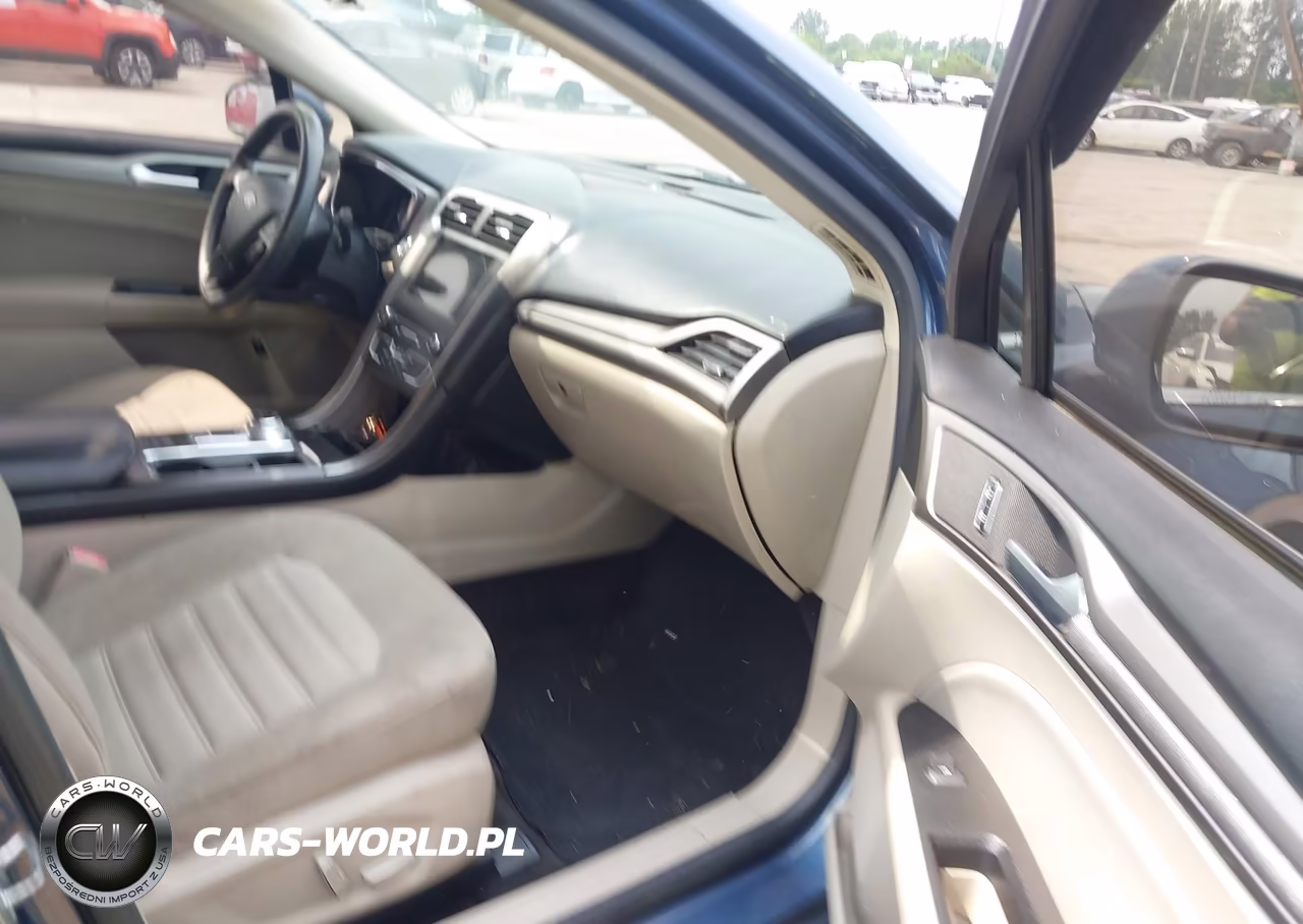2018 Ford Fusion Hybrid Se VIN:3FA6P0LU8JR147582 - 5