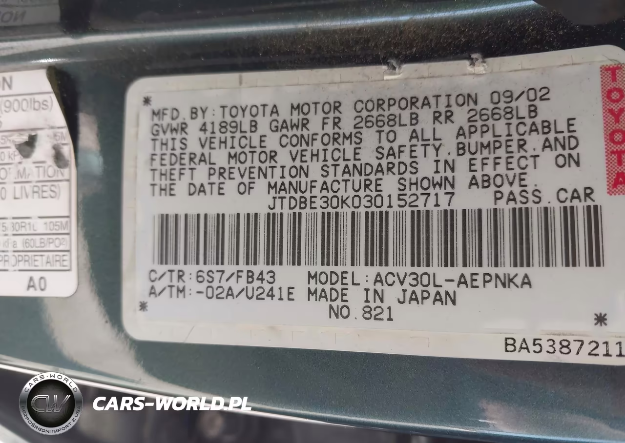 2003 Toyota Camry Le VIN:JTDBE30K030152717 - 9