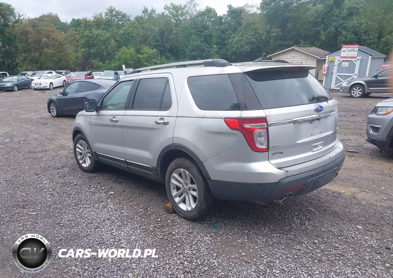 2011 Ford Explorer Xlt VIN:1FMHK8D82BGA38007 - 3