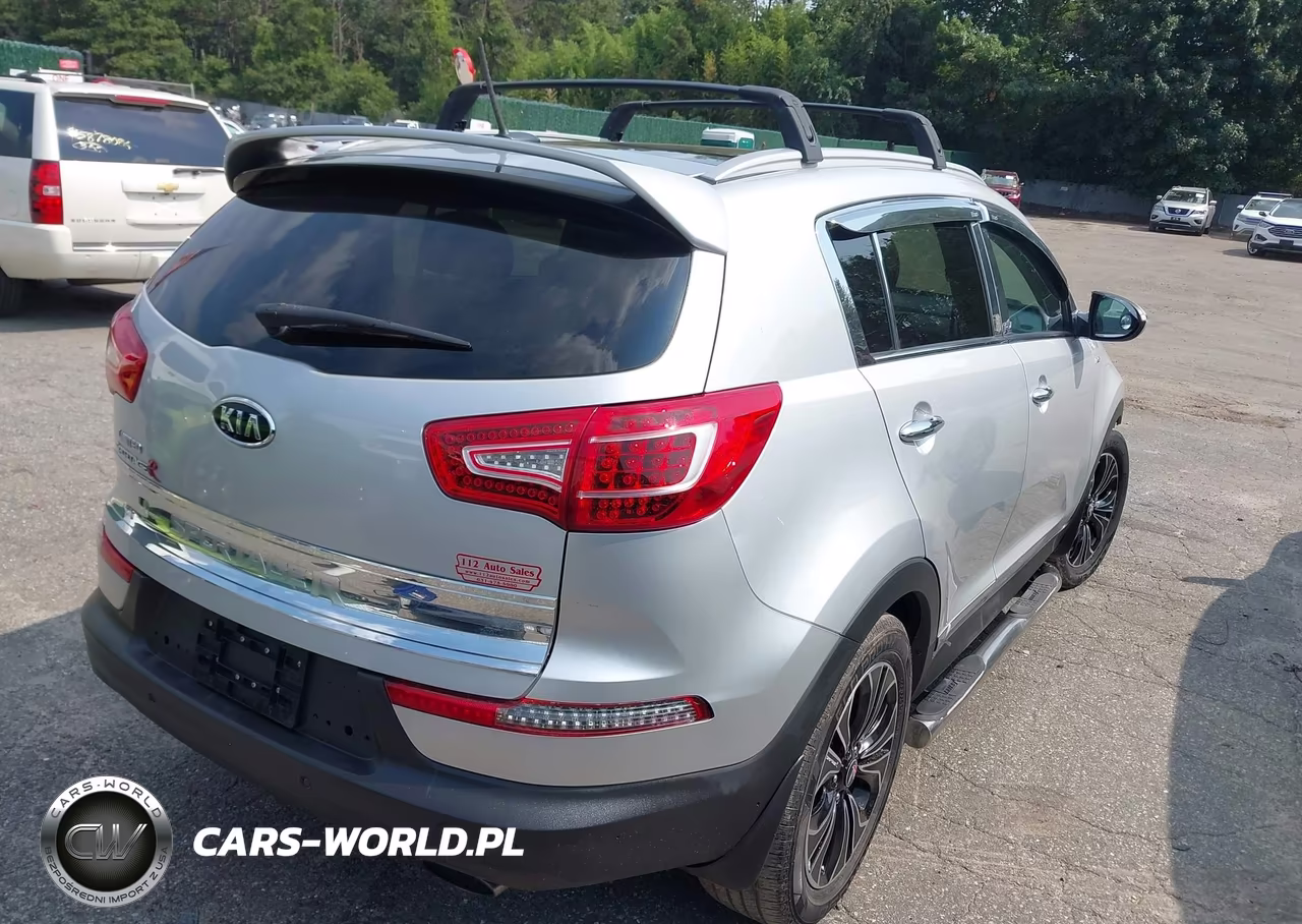 2011 Kia Sportage Sx VIN:KNDPCCA62B7164290 - 4
