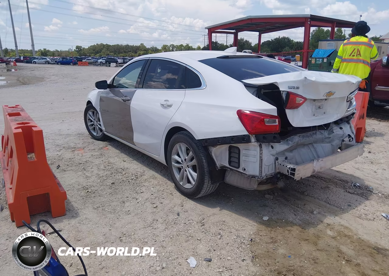 2018 Chevrolet Malibu Lt VIN:1G1ZD5ST8JF158612 - 3