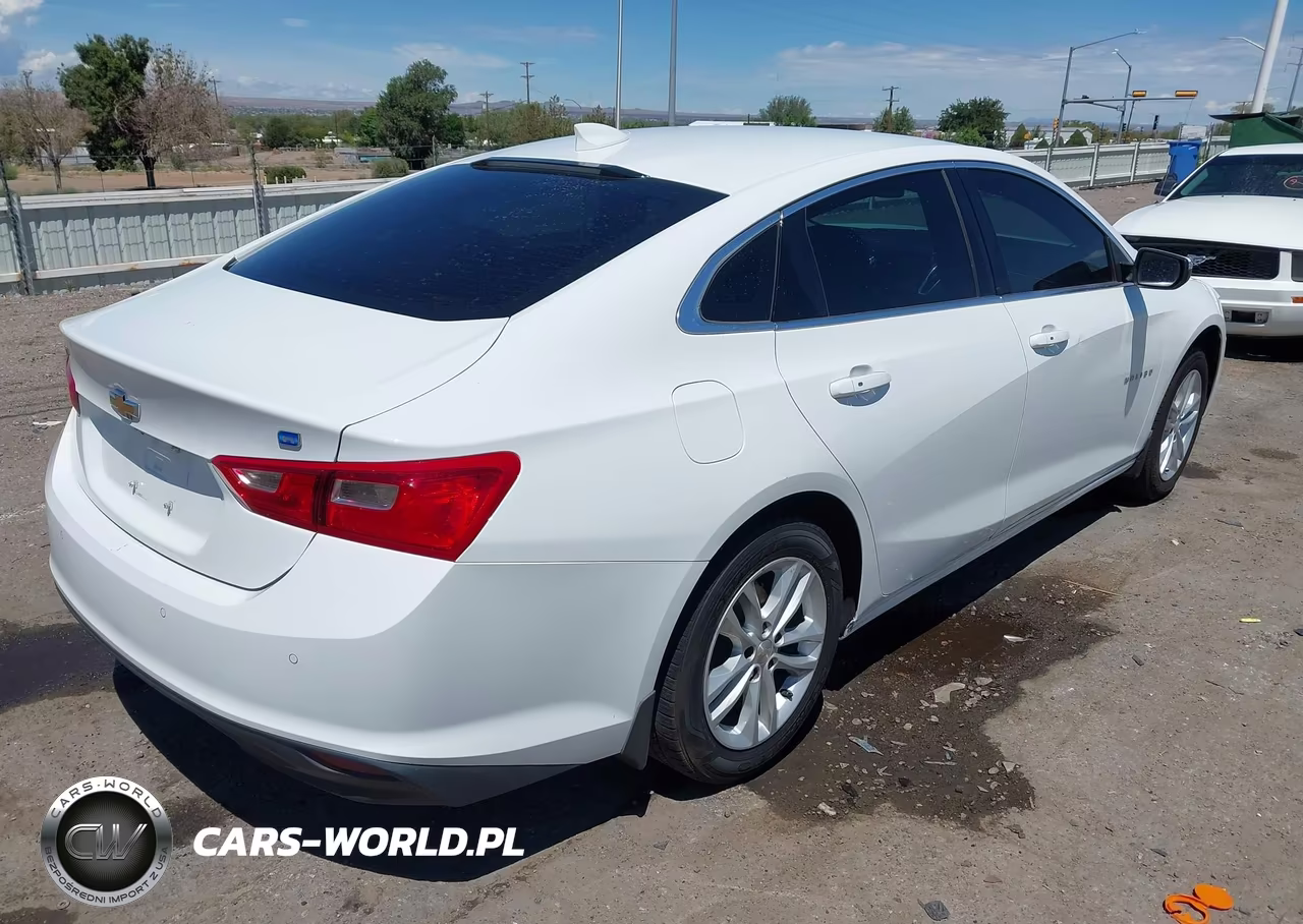 2016 Chevrolet Malibu Hybrid VIN:1G1ZJ5SU0GF330464 - 4