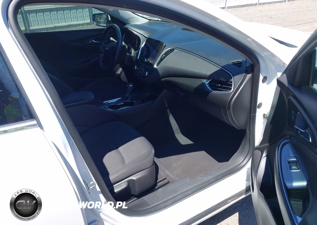 2016 Chevrolet Malibu Hybrid VIN:1G1ZJ5SU0GF330464 - 5