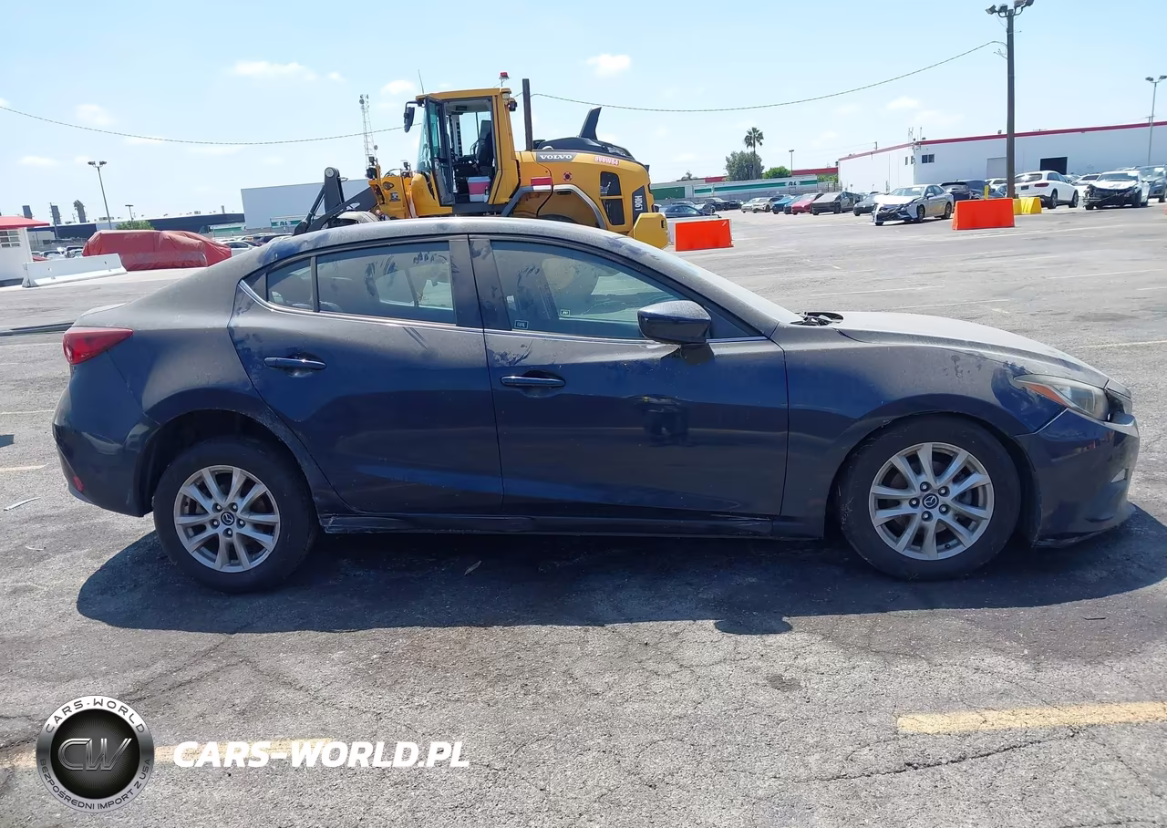 2016 Mazda Mazda3 I Sport VIN:JM1BM1U74G1347913 - 13