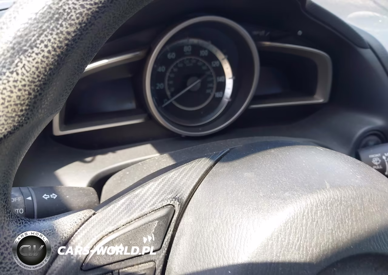 2016 Mazda Mazda3 I Sport VIN:JM1BM1U74G1347913 - 7