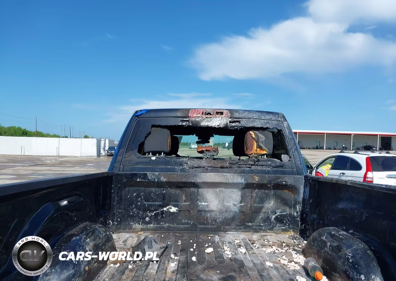 2020 Ram 2500 Tradesman 4X4 6'4 Box VIN:3C6UR5CL3LG287514 - 6