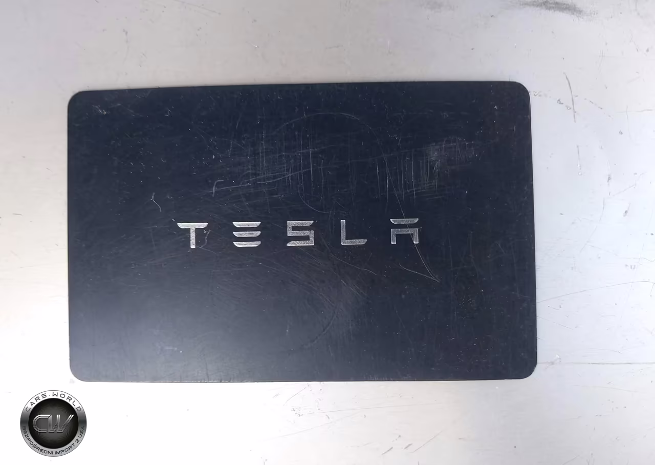 2024 Tesla Model Y Long Range Dual Motor All-Wheel Drive VIN:7SAYGDEE0RF177627 - 11