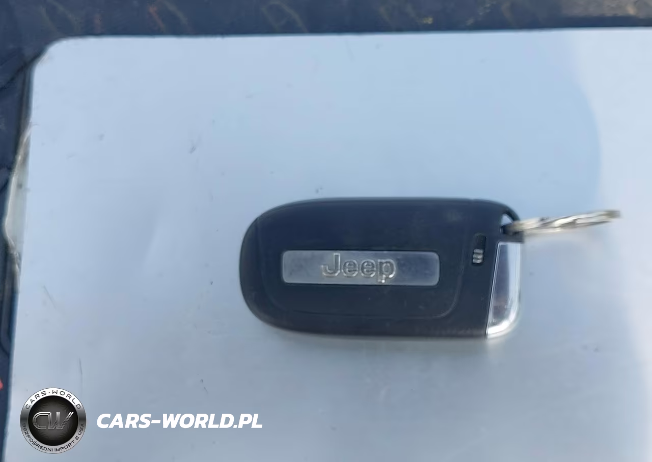 2017 Jeep Renegade Latitude VIN:ZACCJBBB2HPE49643 - 11