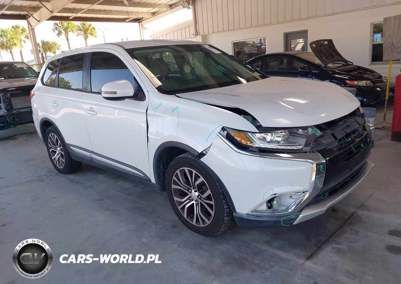 2017 Mitsubishi Outlander Se – zdjęcie 1 z 17