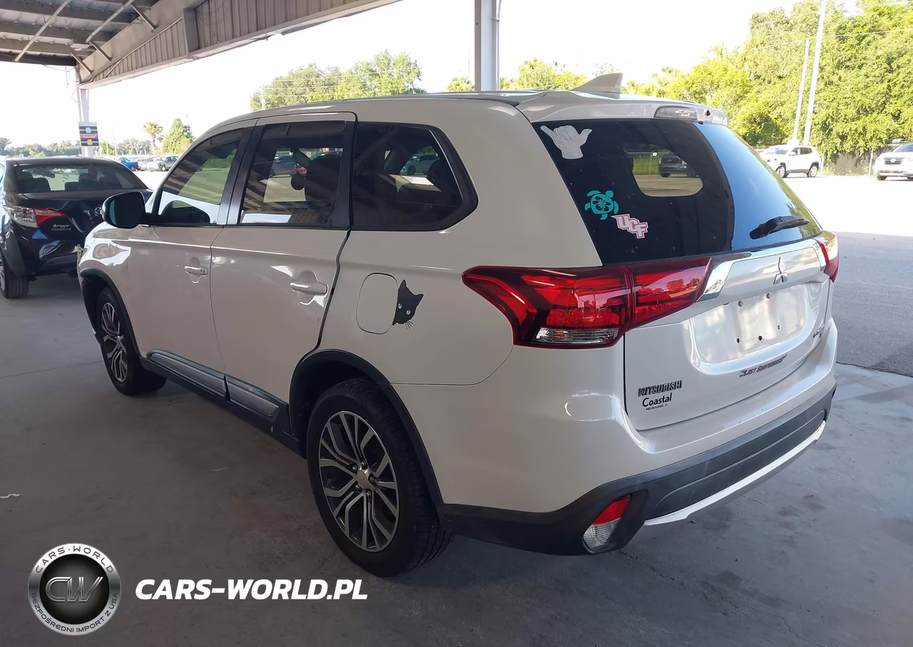 2017 Mitsubishi Outlander Se VIN:JA4AD3A3XHZ063739 - 3