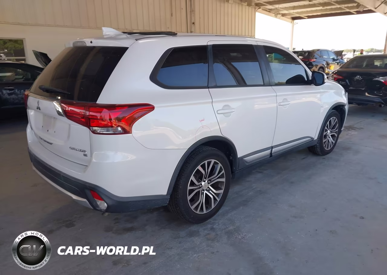 2017 Mitsubishi Outlander Se VIN:JA4AD3A3XHZ063739 - 4