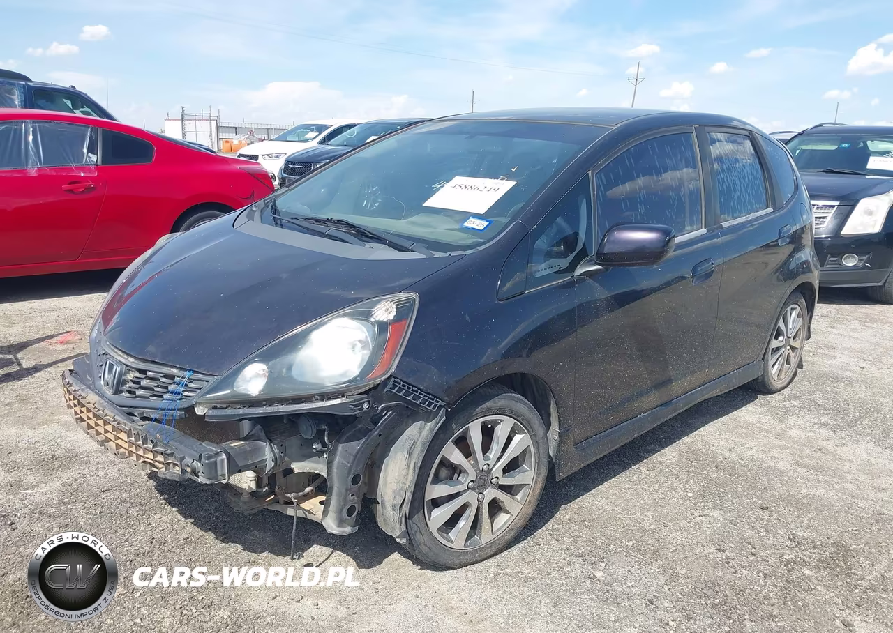 2013 Honda Fit Sport VIN:JHMGE8H58DC062957 - 2