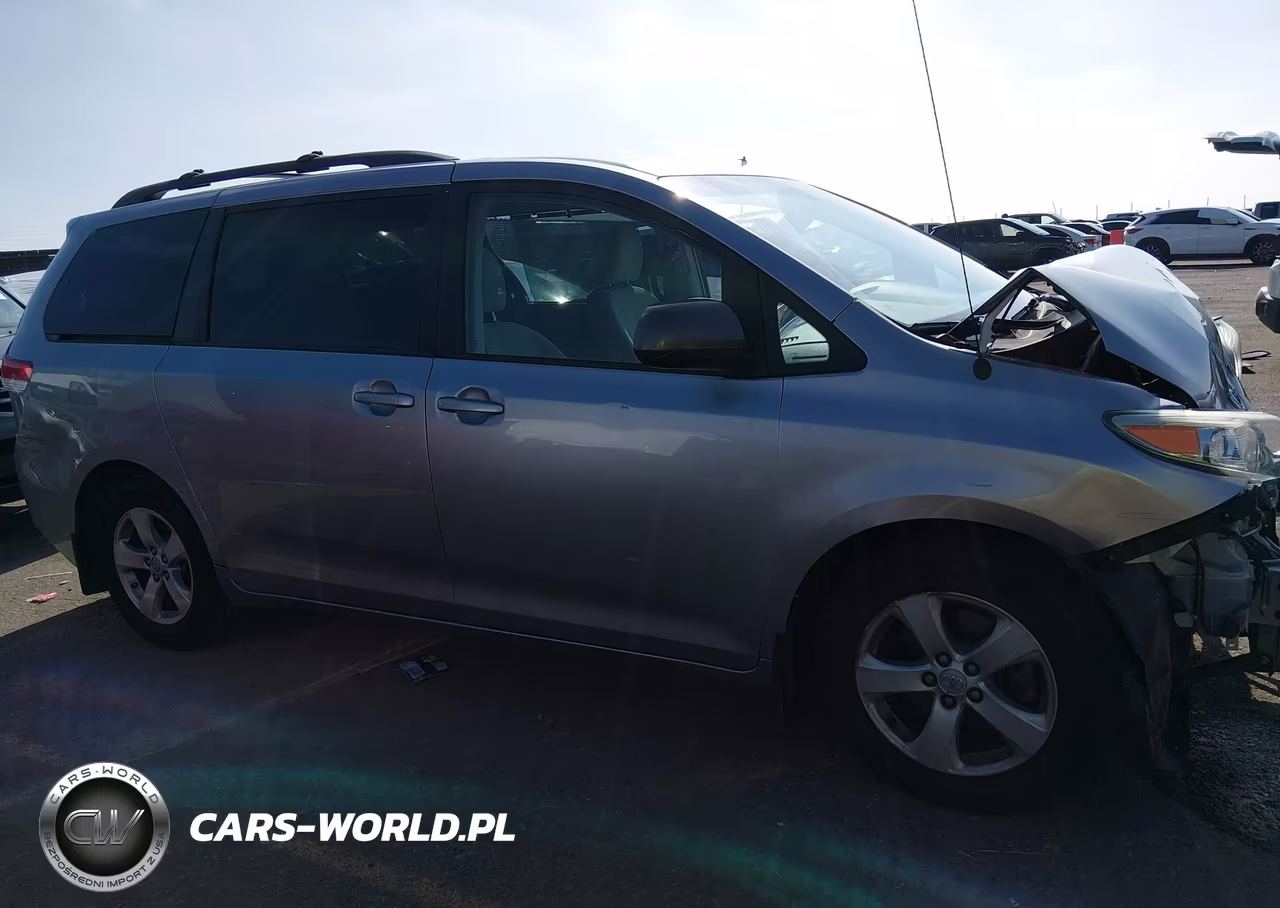 2013 Toyota Sienna Le V6 8 Passenger VIN:5TDKK3DC0DS398936 - 14