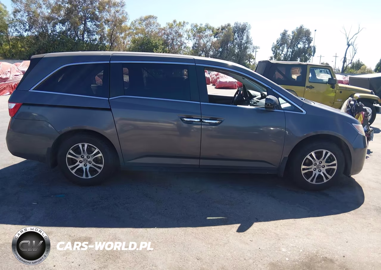 2013 Honda Odyssey Ex-L VIN:5FNRL5H69DB035759 - 13